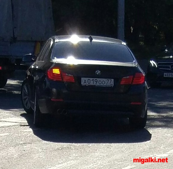 Роллс ройс фантом в спб. О370оо52 rolls royce матвеев. О111оо111. Оо 19. О019ср102 номер.